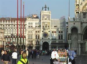 На площади Сан Марко в Венеции.